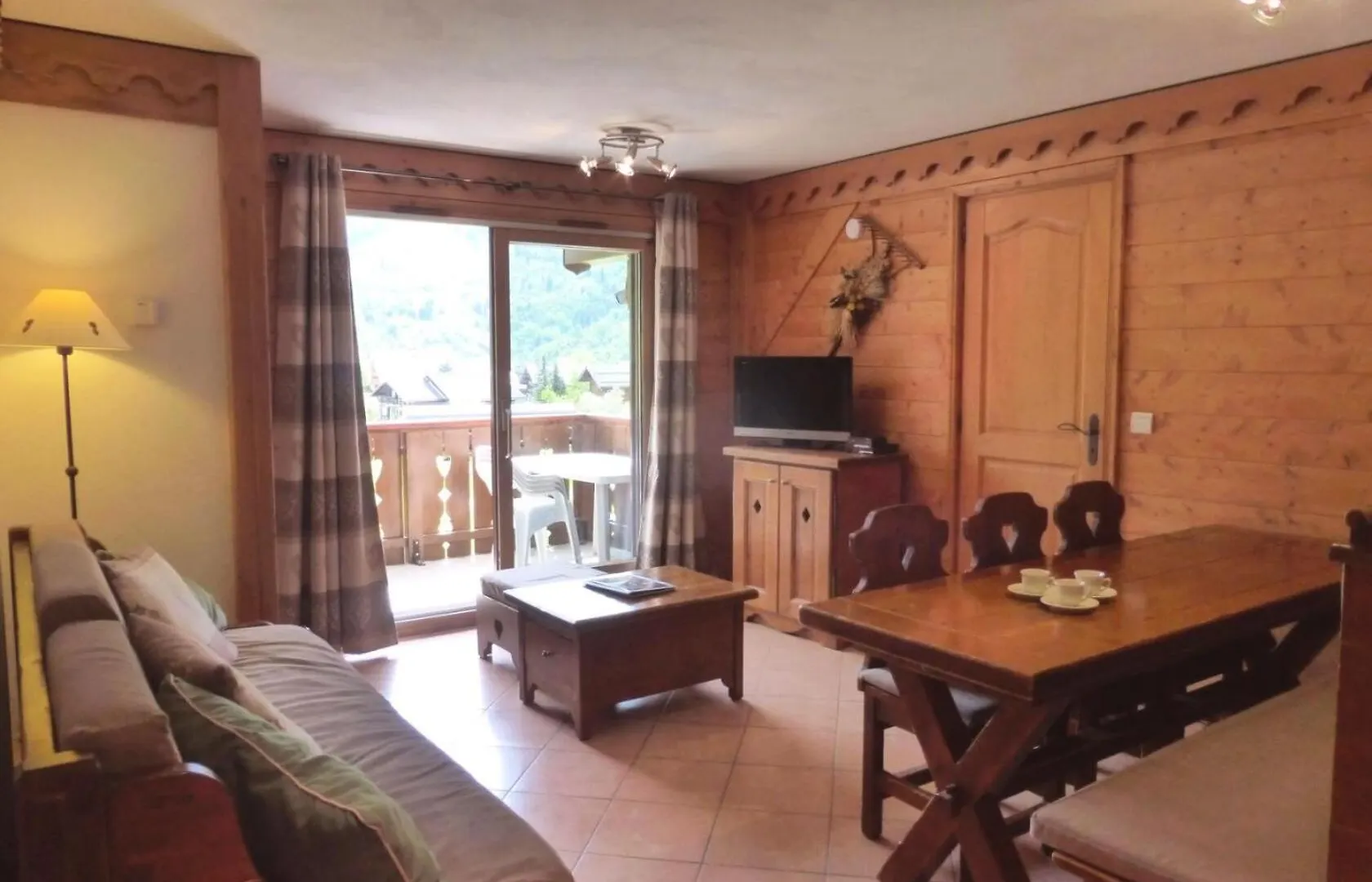 Residence Fermes De Meribel Daguet - Appartement 3 Pieces 6 Personnes A Meribel Village Aux Pieds Des Pistes Avec Acces A La Piscine Couverte Mae-2020 location