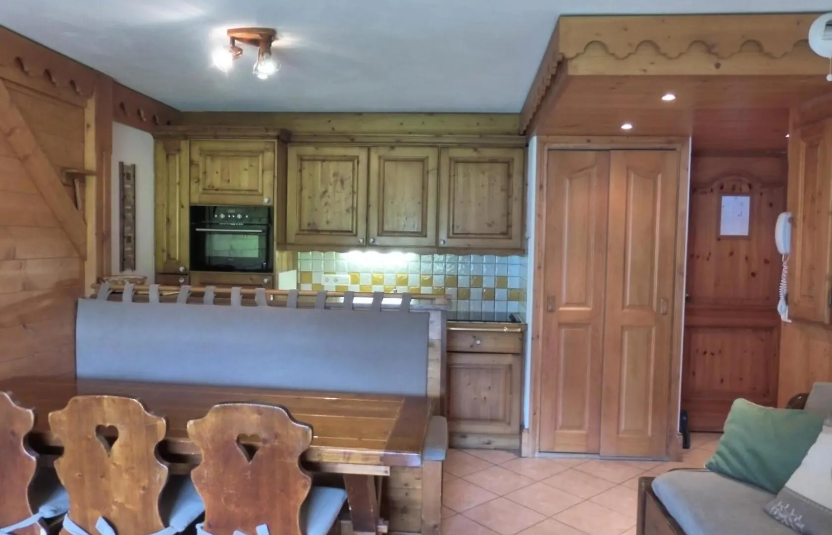 Residence Fermes De Meribel Daguet - Appartement 3 Pieces 6 Personnes A Meribel Village Aux Pieds Des Pistes Avec Acces A La Piscine Couverte Mae-2020 Les Allues 0*,  France