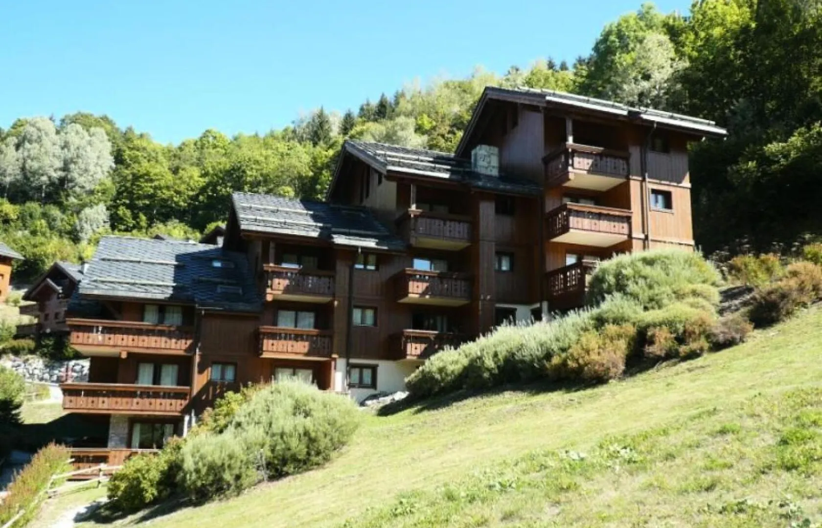 Residence Fermes De Meribel Daguet - Appartement 3 Pieces 6 Personnes A Meribel Village Aux Pieds Des Pistes Avec Acces A La Piscine Couverte Mae-2020 Les Allues France